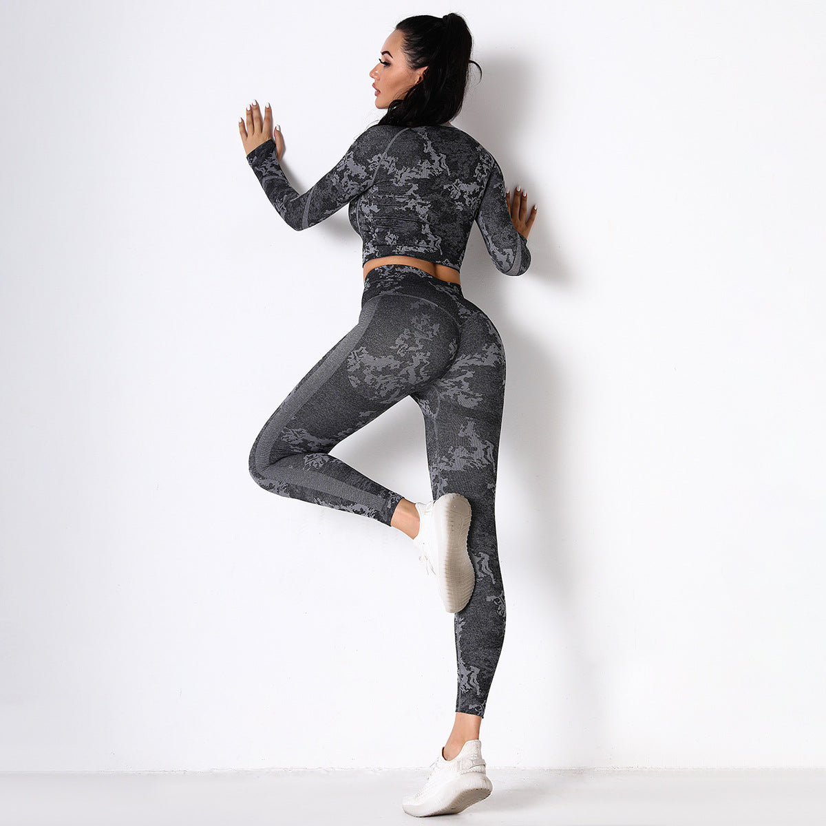 Black Jungle fatigues Seam less Crop Top&Leggings Set