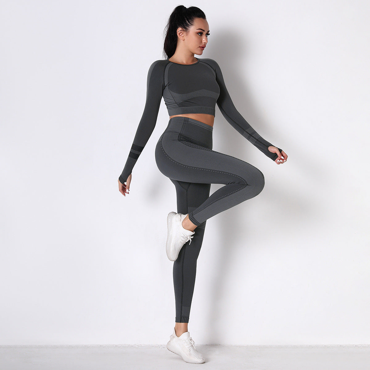 CHARCOAL SEAMLESS SPORT LONG SLEEVE CROP TOP AND LEGGIES SETS